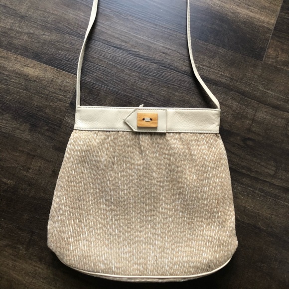 Contessa Bags Vintage Contessa Wovenrattan Hand Bag Poshmark